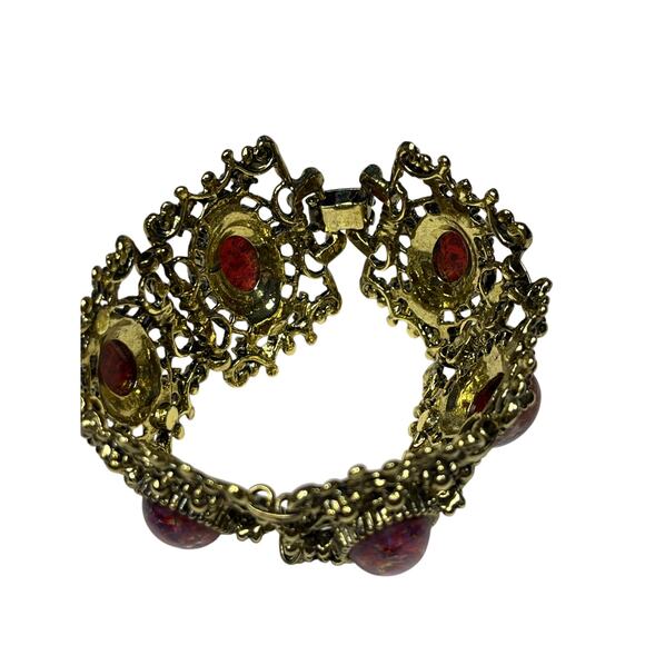 50's Vintage Pink Confetti Dragon Eye Lucite Cabochon Gold Tone Chunky Bracelet - Picture 10 of 11